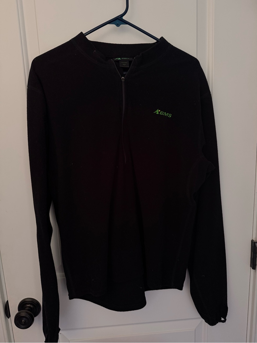 EMS Eastern Mountain Sports Black Fleece Full-Zip Jacket – Men’s Large